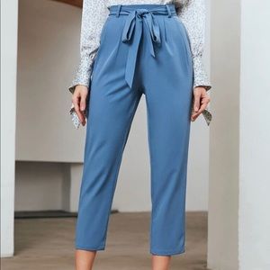 ❣️CLOSET CLEANOUT❣️
Curve Fashion 
Sizes L-2X
8-12